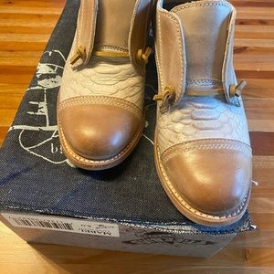 Freebird Mabel shoes